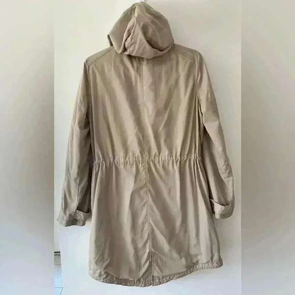 ⭐️ Host pick | Michael Kors Tan Utility Jacket - Picture 5 of 13